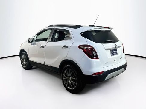 Used 2019 Buick Encore Sport Touring FWD image 6