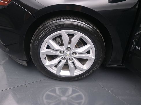 Used 2019 Chevrolet Impala LT w/ LT Convenience Package FWD image 15