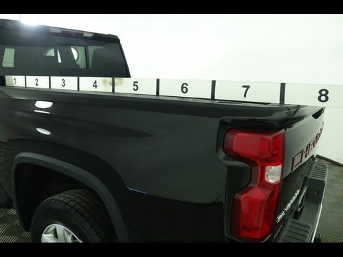 Used 2022 Chevrolet Silverado 2500 LTZ w/ LTZ Plus Package image 15