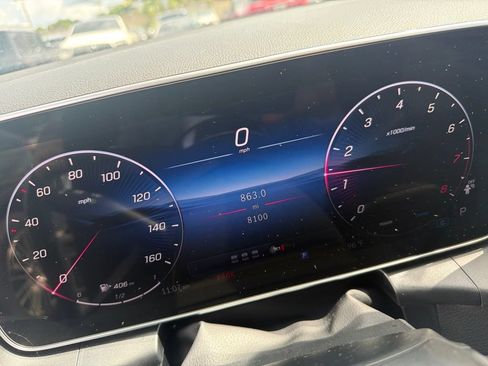 Certified 2026 Mercedes-Benz GLC 300 image 2
