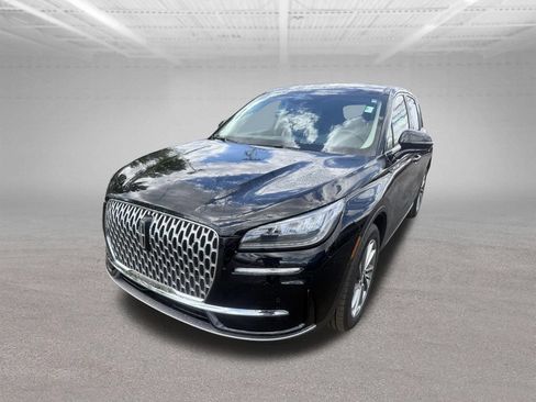 Used 2023 Lincoln Corsair AWD w/ Equipment Group 101A image 10