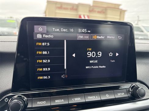 Used 2023 Kia Forte LXS image 16