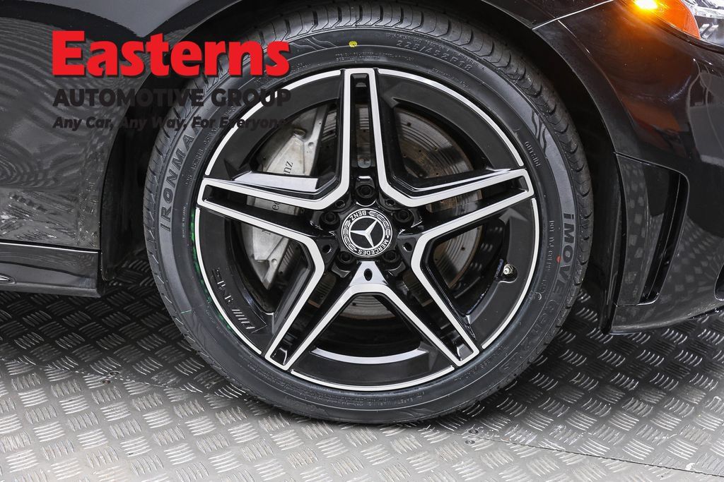 Used 2023 Mercedes-Benz C 300 4MATIC Coupe w/ AMG Line image 32