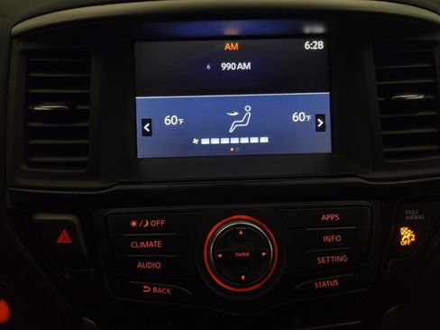 Used 2019 Nissan Pathfinder S AWD/4WD image 25