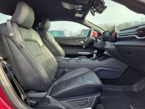 Certified 2025 Ford Mustang GT Premium image 11