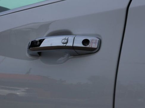 Certified 2024 Chevrolet Silverado 1500 LTZ image 23