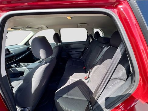 Used 2025 Nissan Rogue S FWD image 29