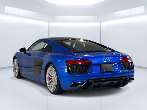 Used 2018 Audi R8 V10 image 7