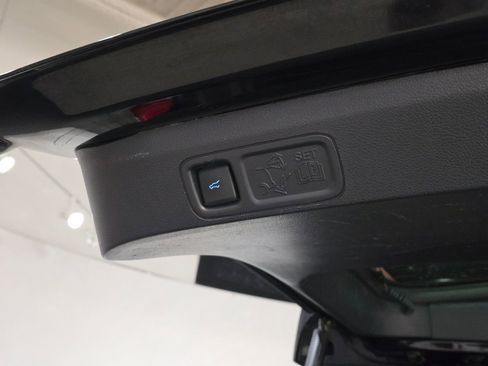 Used 2023 Ford Expedition Max Limited image 41