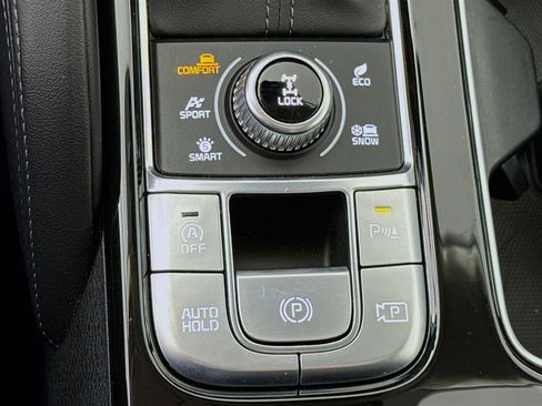 Certified 2024 Kia Telluride SX Prestige AWD/4WD image 13