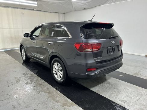 Used 2019 Kia Sorento AWD image 7