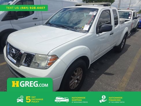 Used 2019 Nissan Frontier SV RWD image 1