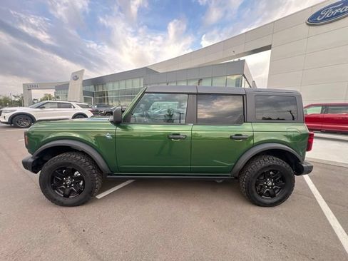 Used 2024 Ford Bronco Black Diamond AWD/4WD image 8