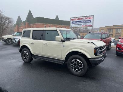 Certified 2025 Ford Bronco Outer Banks