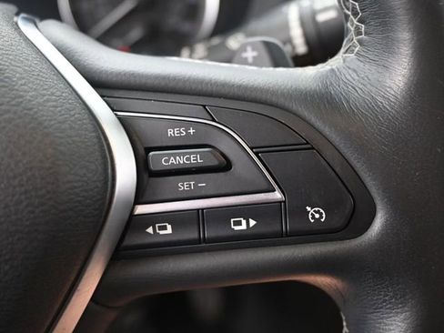 Used 2019 INFINITI QX50 Pure image 16