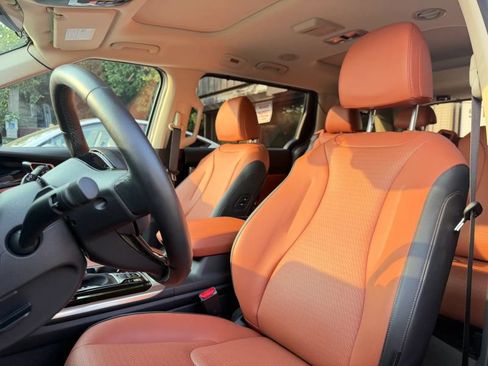 Used 2023 Kia Carnival SX Prestige FWD image 13