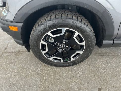 Certified 2023 Ford Bronco Sport Outer Banks AWD/4WD image 5