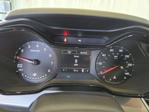 New 2026 Chevrolet Trax LS w/ LS Convenience Package FWD image 16