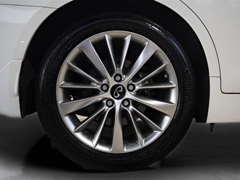 Used 2023 INFINITI Q50 Luxe w/ Cargo Package image 11