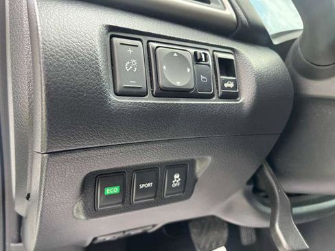Used 2015 Nissan Sentra S FWD image 16