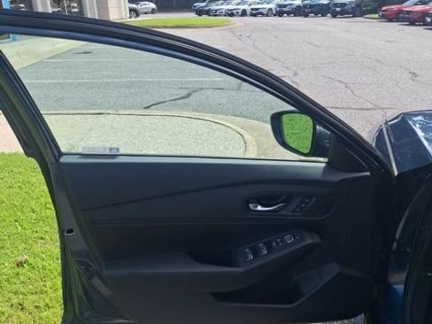 Used 2024 Honda Accord EX-L image 9