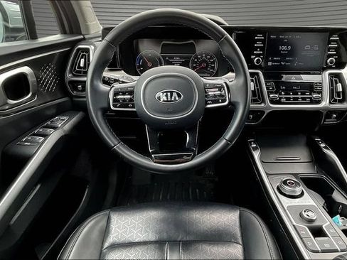 Used 2021 Kia Sorento EX FWD image 8