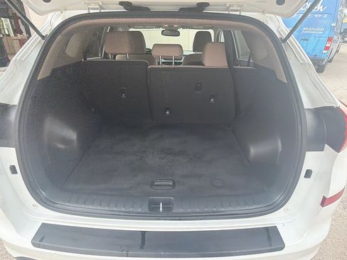 Used 2021 Hyundai Tucson SE FWD image 23