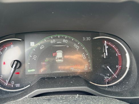 Used 2023 Toyota RAV4 LE FWD image 11