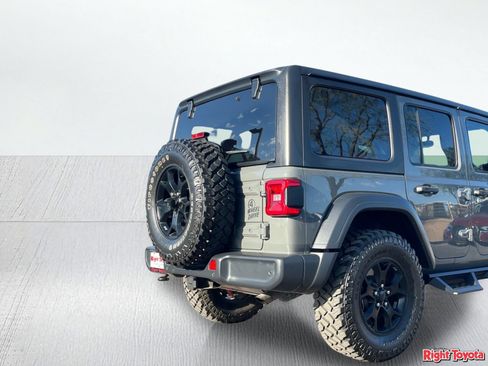 Used 2020 Jeep Wrangler Unlimited Sport AWD/4WD image 11