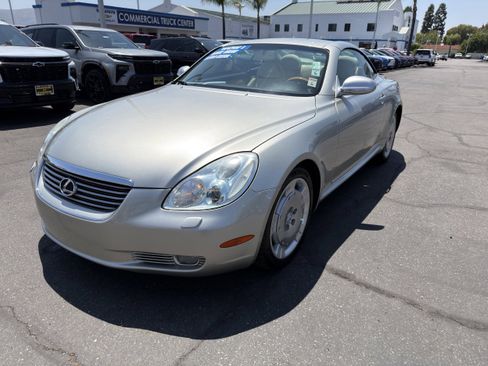 Used 2003 Lexus SC 430 Convertible RWD image 4