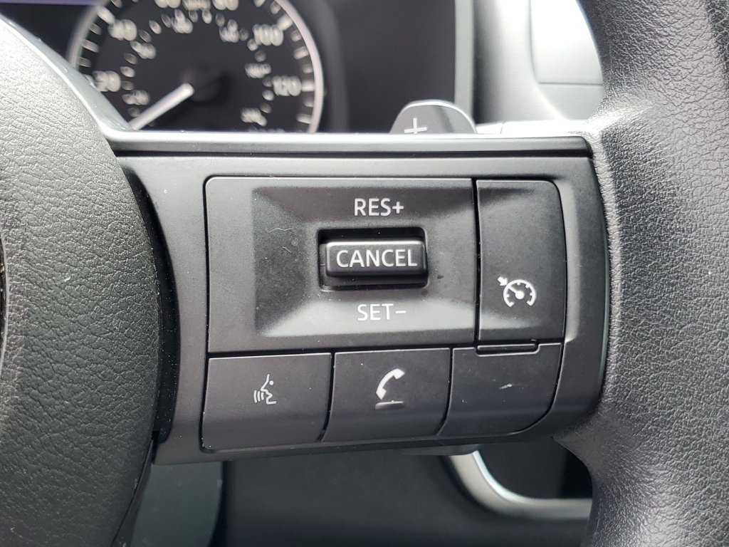 Certified 2023 Nissan Rogue S FWD image 17