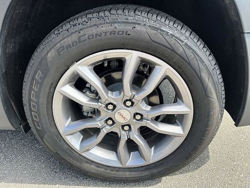 Used 2022 GMC Terrain SLT FWD image 11