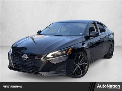 Used 2023 Nissan Altima 2.5 SR w/ SR Premium Package