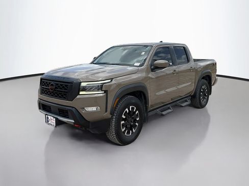 Used 2023 Nissan Frontier Pro-X w/ Technology Package RWD image 3