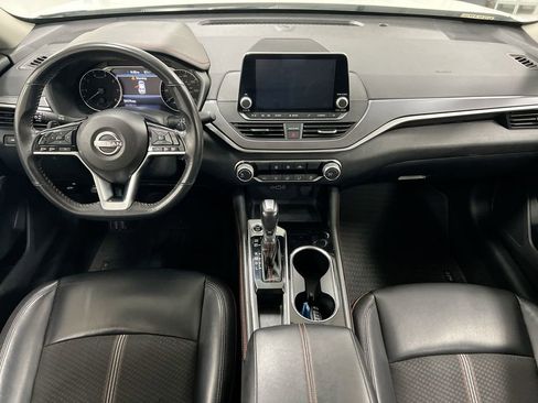 Used 2023 Nissan Altima 2.5 SR image 10