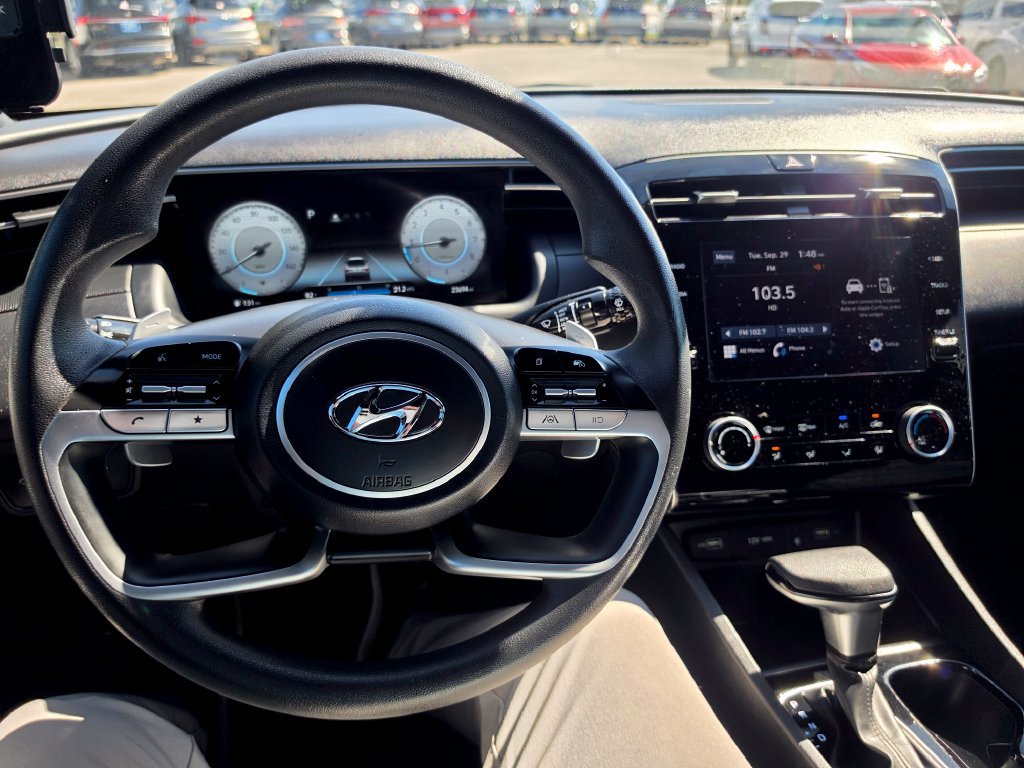 Used 2023 Hyundai Santa Cruz Night AWD/4WD image 16
