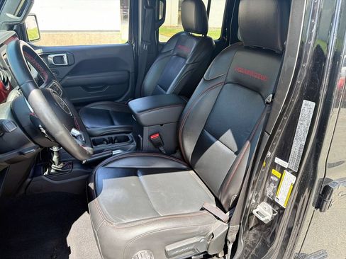 Used 2021 Jeep Wrangler Unlimited Rubicon w/ Safety Group AWD/4WD image 13