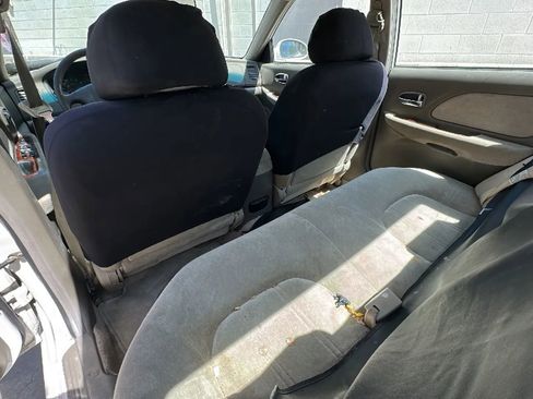 Used 2004 Hyundai Sonata GLS image 9