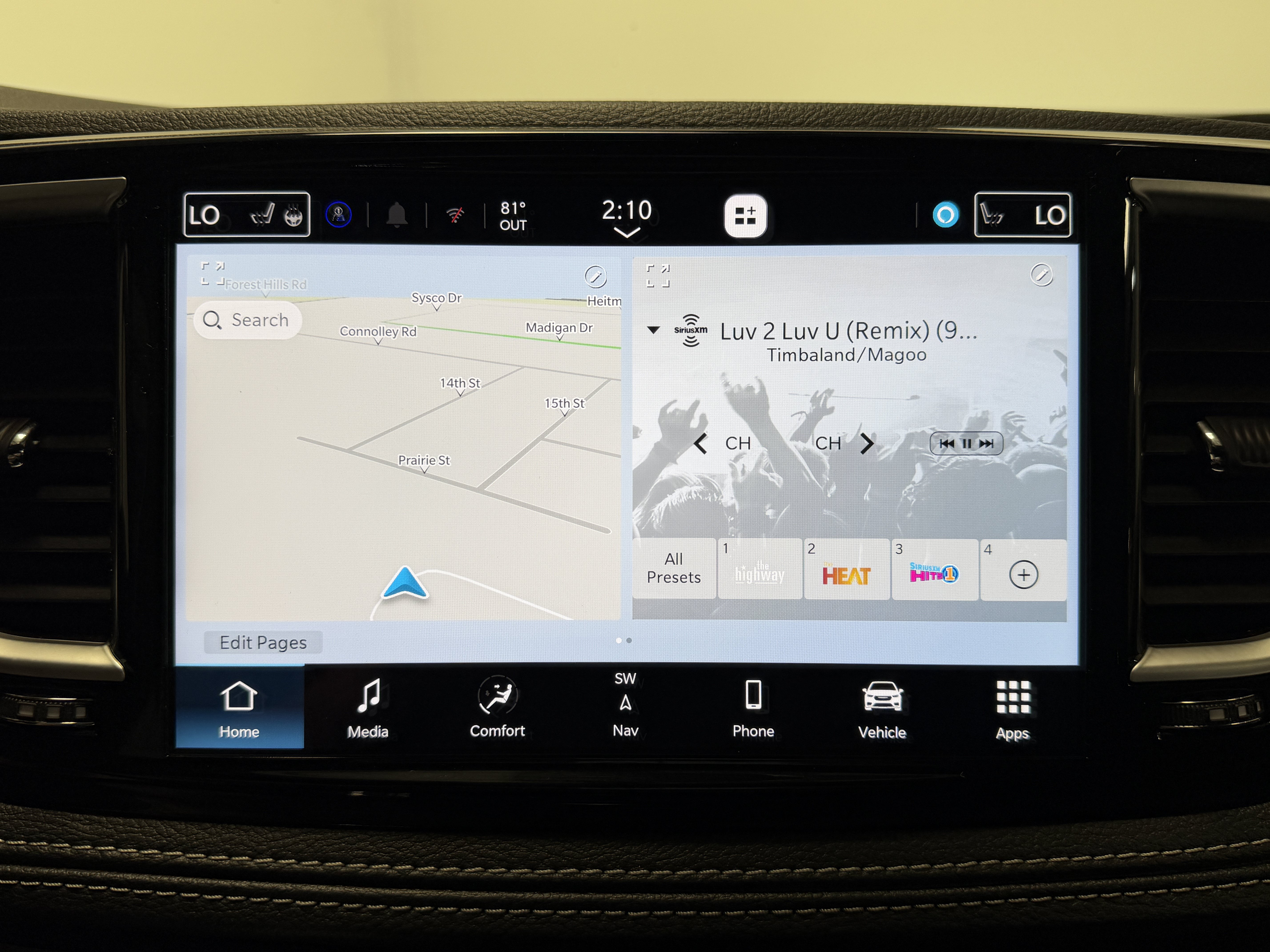 Used 2026 Chrysler Pacifica Limited AWD/4WD image 7