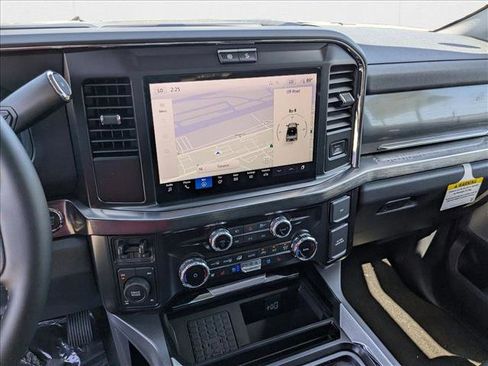 New 2025 Ford F250 Lariat w/ FX4 Off-Road Package image 12