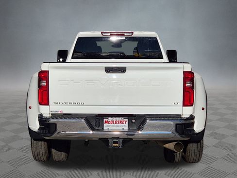 Used 2024 Chevrolet Silverado 3500 LT image 6