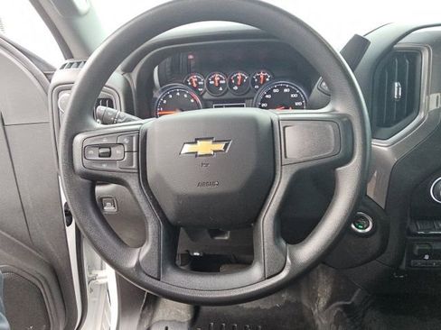 Used 2024 Chevrolet Silverado 2500 Custom w/ Custom Value Package image 34