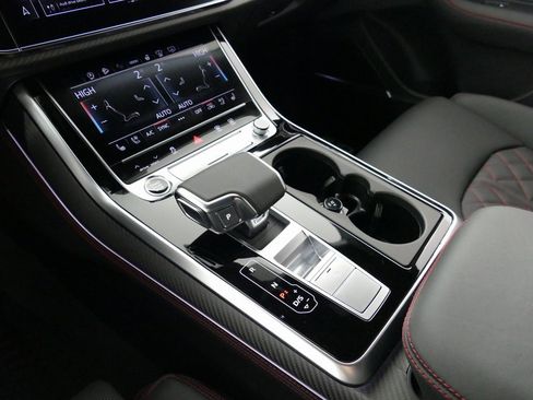 New 2026 Audi Q8 Prestige image 22