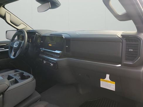 New 2026 GMC Sierra 1500 Elevation image 14
