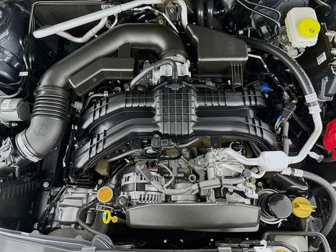 Certified 2024 Subaru Crosstrek 2.0i Premium image 27