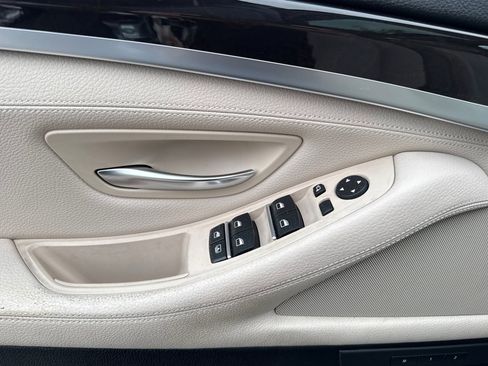 Used 2011 BMW 535i Sedan image 12