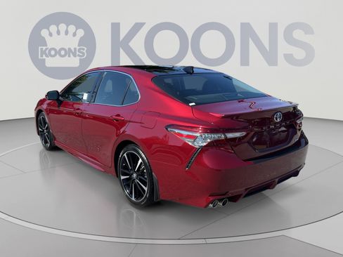 Used 2018 Toyota Camry XSE w/ Four Season Floor Mat Package FWD image 4