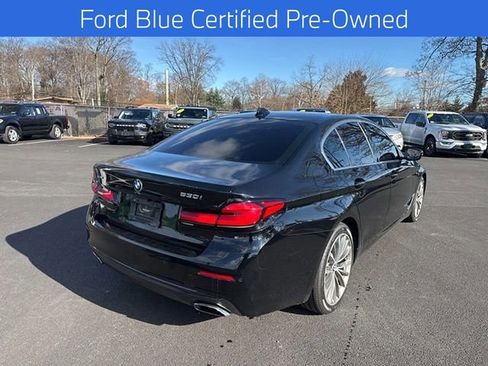 Used 2021 BMW 530i xDrive w/ Convenience Package image 11