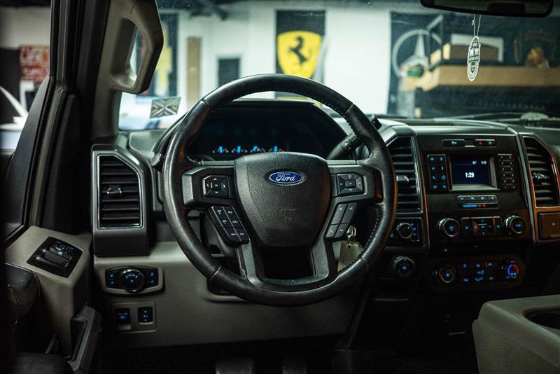 Used 2018 Ford F150 XLT w/ Equipment Group 301A Mid AWD/4WD image 14