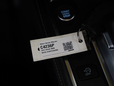 Used 2023 INFINITI QX60 Luxe image 32